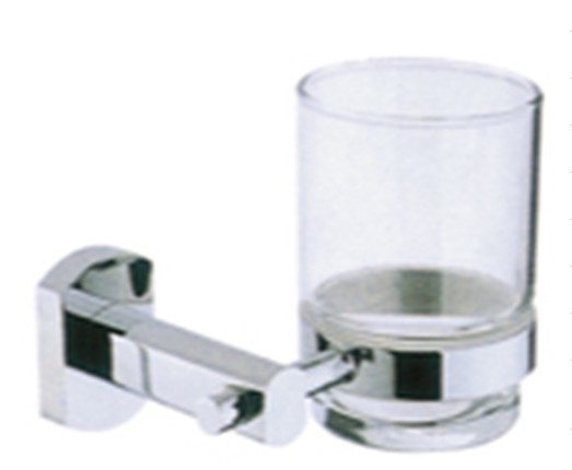 五金、水龙头:毛巾架、手纸盒