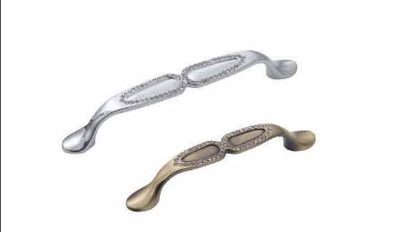 五金、水龙头:门吸、拉手