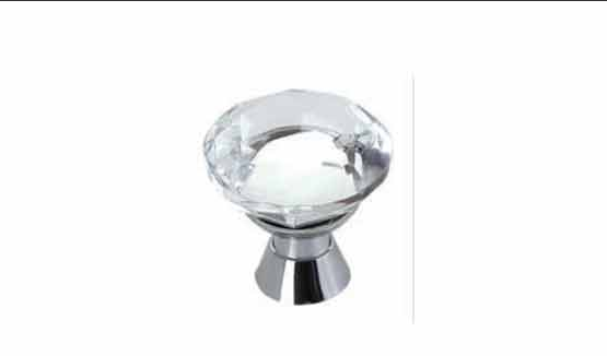 五金、水龙头:门吸、拉手