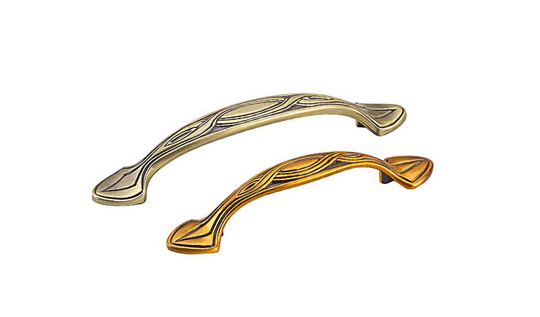 五金、水龙头:门吸、拉手