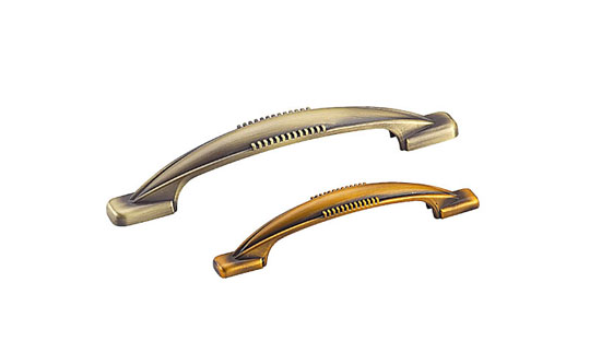 五金、水龙头:门吸、拉手