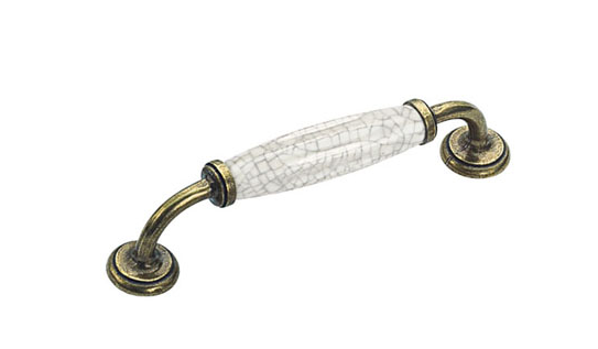 五金、水龙头:门吸、拉手