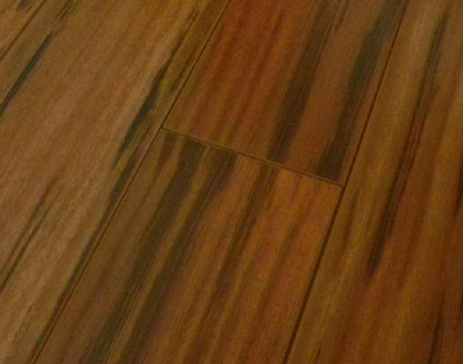 强化复合木地板 真木纹拉丝 厂家直销