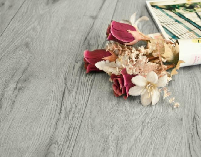 强化复合木地板 仿实木浮雕纹理 8mm家用耐磨 