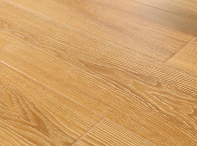 多层实木复合地板 水曲柳LS01 自然简约金钻面 